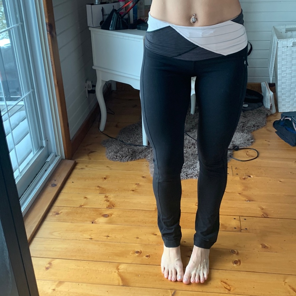 Lululemon boot cut high waist leggings size 8